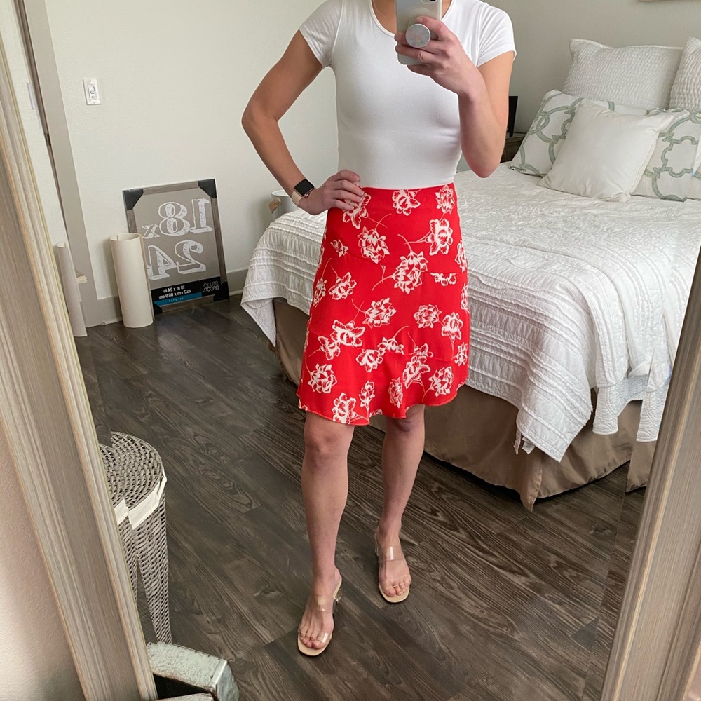 Ann Taylor LOFT Red-Orange and White Floral Circle Skirt